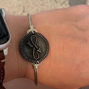 Luca & Dani Silver toned arrow bracelet